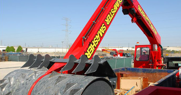 Smash My Trash Awards a 3-Pack in Southern California with the Help of an IFPG Consultant!